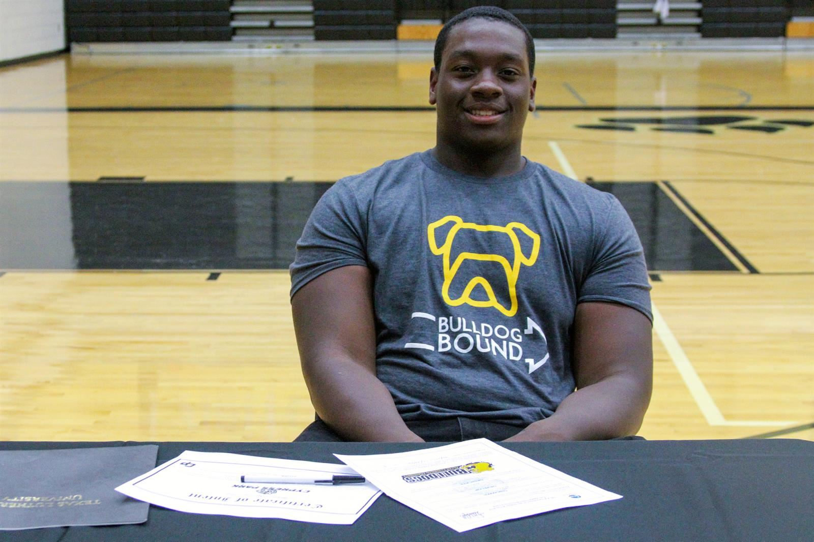 Cypress Park High School senior Jaylon Simien signed his letter of intent to play football at Texas Lutheran University.
